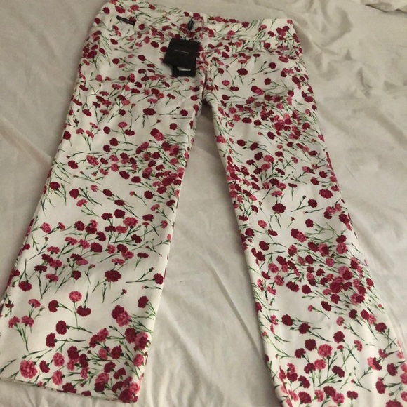 Brand new Dolce Gabbana floral jeans! - Picture 5 of 6